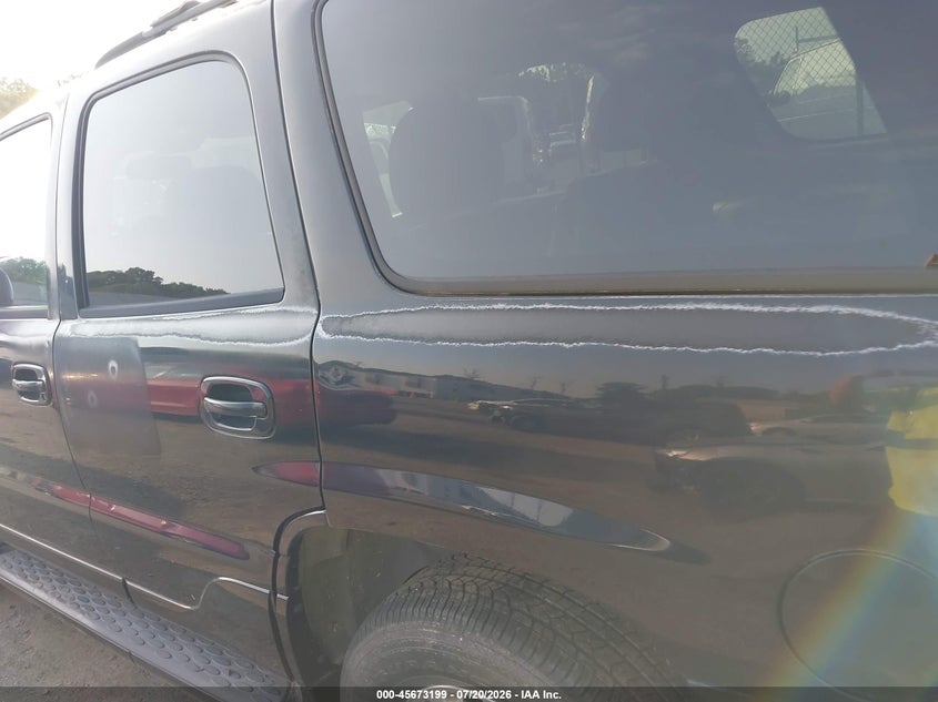 2005 GMC Yukon Denali VIN: 1GKEK63UX5J198318 Lot: 45673199