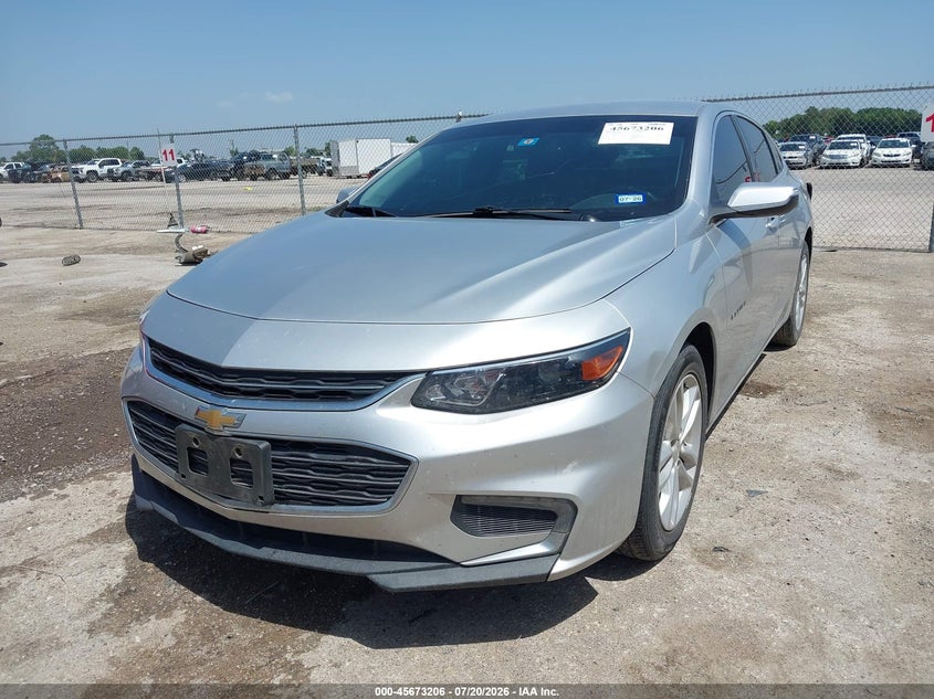 2018 Chevrolet Malibu, Удар ззаду, IAAI, VIN 1G1ZD5ST9JF231292 — фото 2