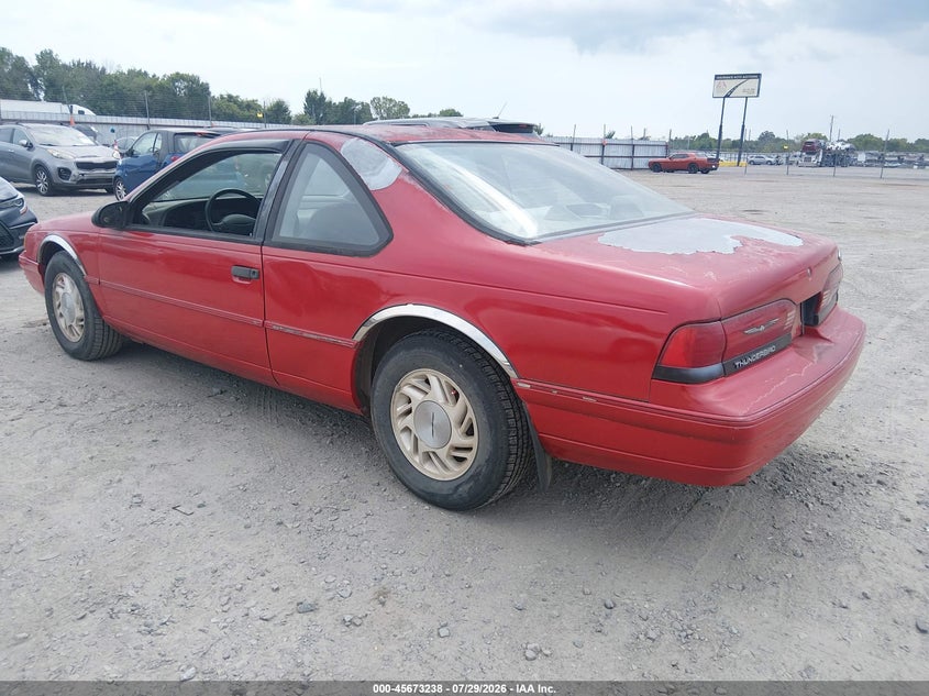1992 FORD THUNDERBIRD auction photo 3