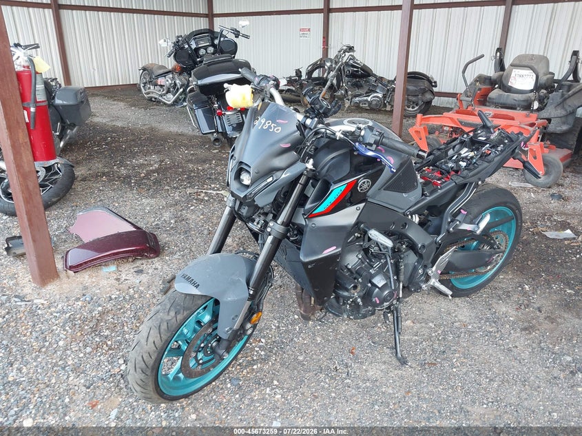 2023 YAMAHA MT09 auction photo 2