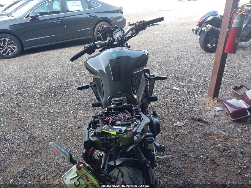 2023 YAMAHA MT09 auction photo 6