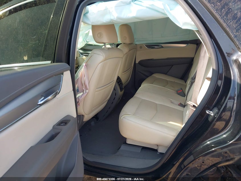 CADILLAC XT5 2017 VIN 1GYKNERS8HZ186044
