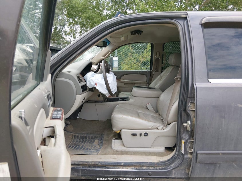 2011 GMC SIERRA 3500HD auction photo 7