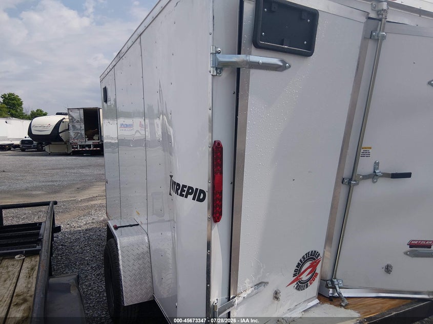 2026 HOMESTEADER INTREPID CARGO/BOX TRAILER auction photo 3
