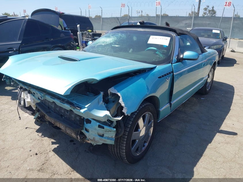 2002 Ford Thunderbird Deluxe/Premium/W/Hardtop Deluxe/W/Hardtop Premium VIN: 1FAHP60A82Y109665 Lot: 45673350