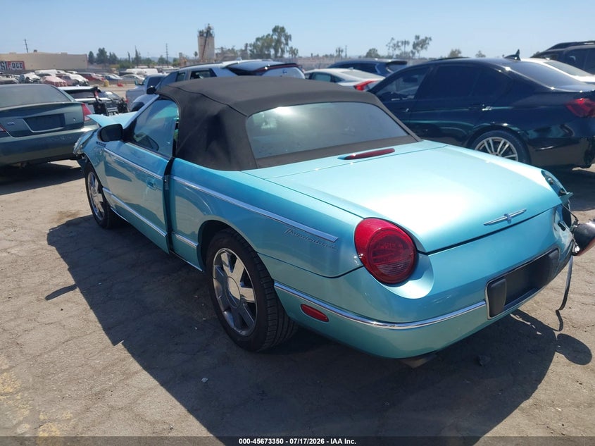 2002 FORD THUNDERBIRD auction photo 3