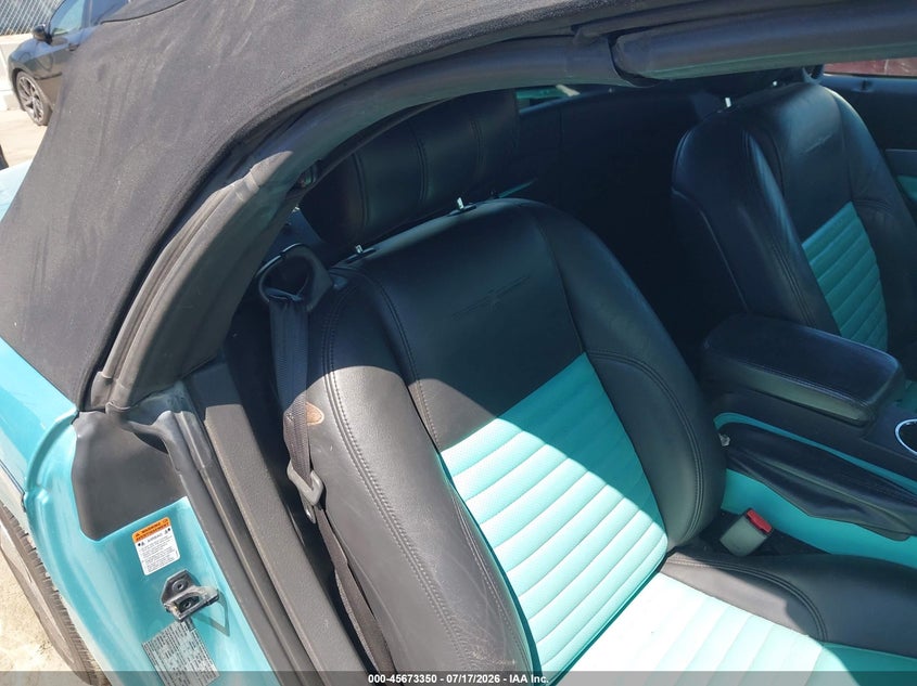 2002 FORD THUNDERBIRD auction photo 8