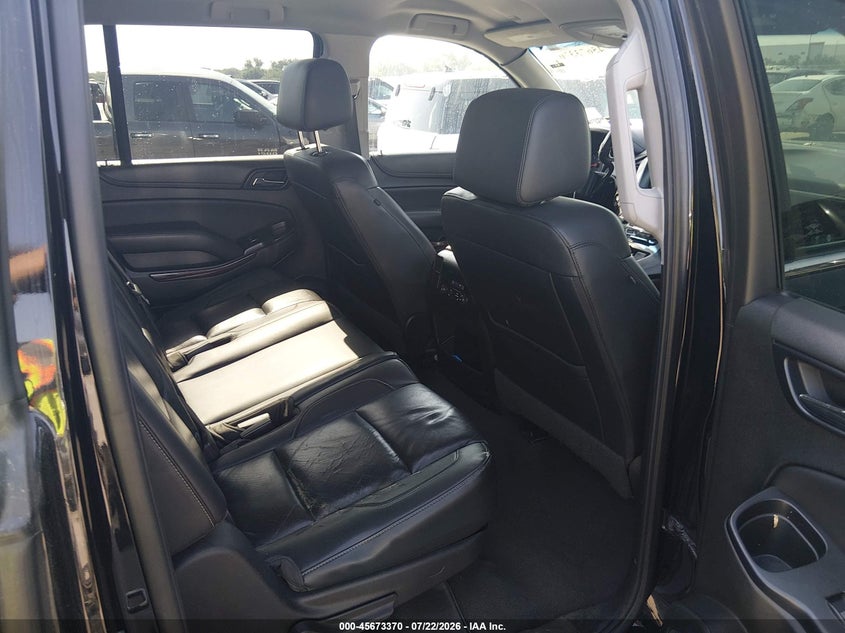 GMC YUKON XL 2019 VIN 1GKS1GKC5KR322416