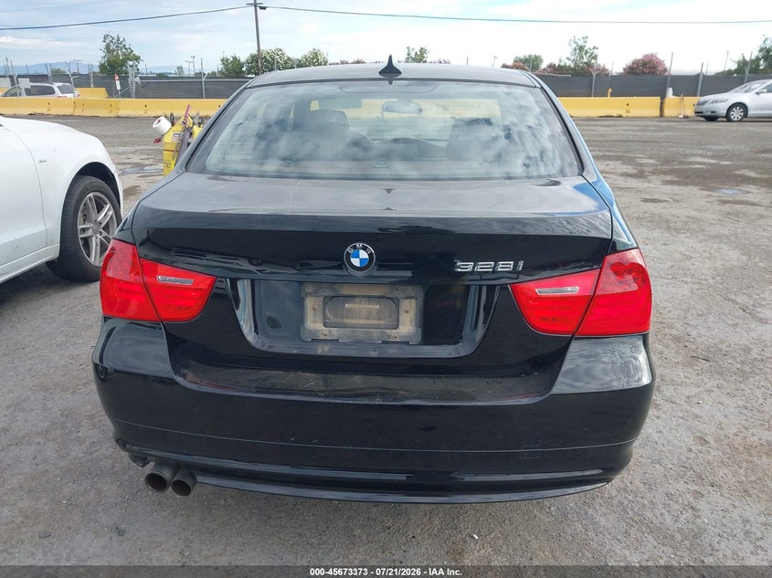 2010 BMW 328I VIN: WBAPH7G52ANM51465 Lot: 45673373