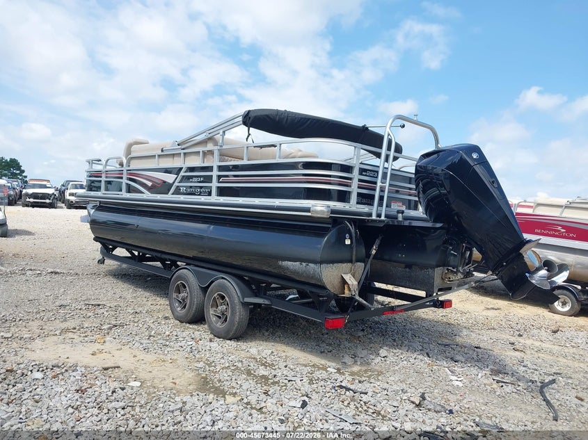 2022 RANGER PONTOON auction photo 3