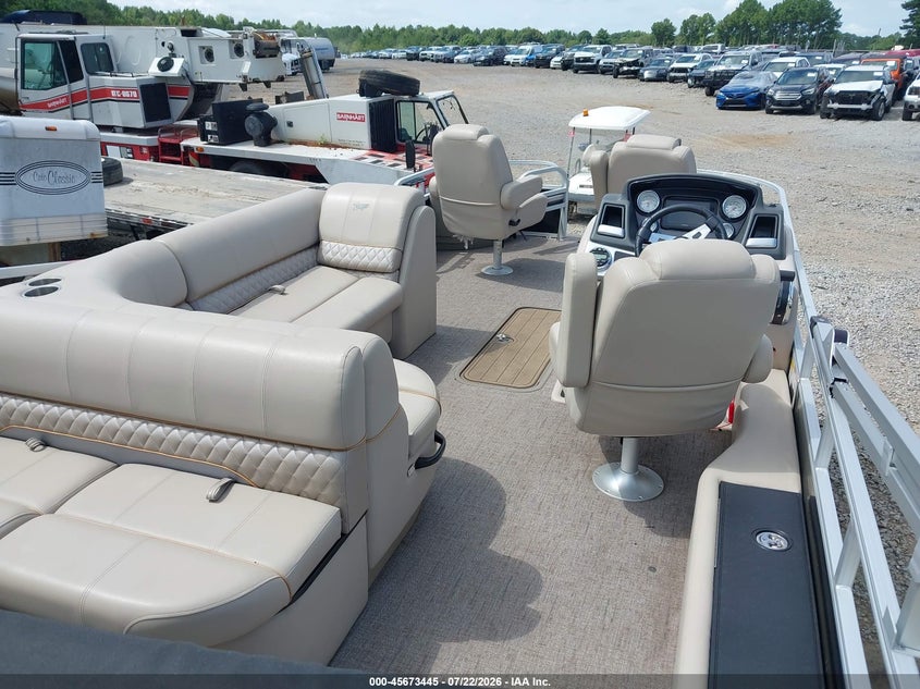 2022 RANGER PONTOON auction photo 5