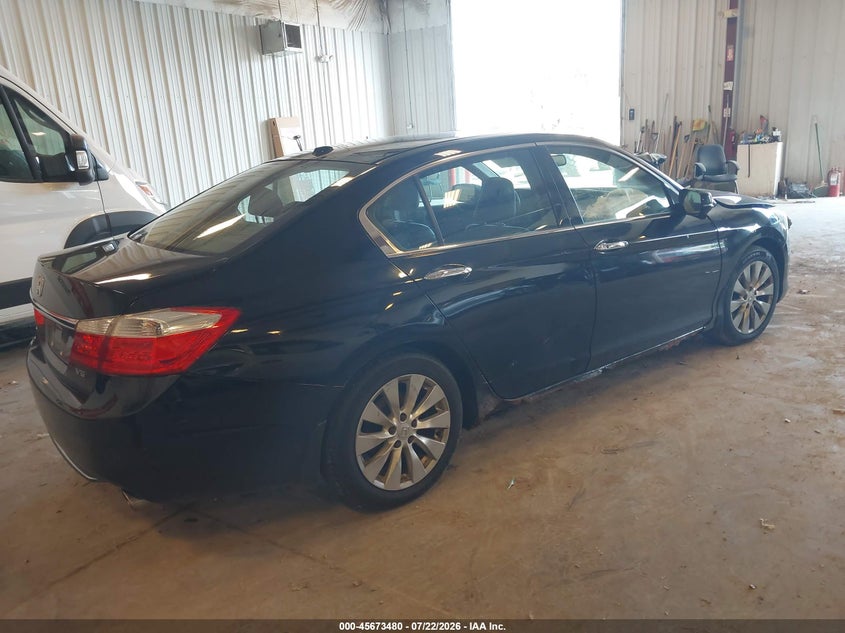 2013 HONDA ACCORD auction photo 4