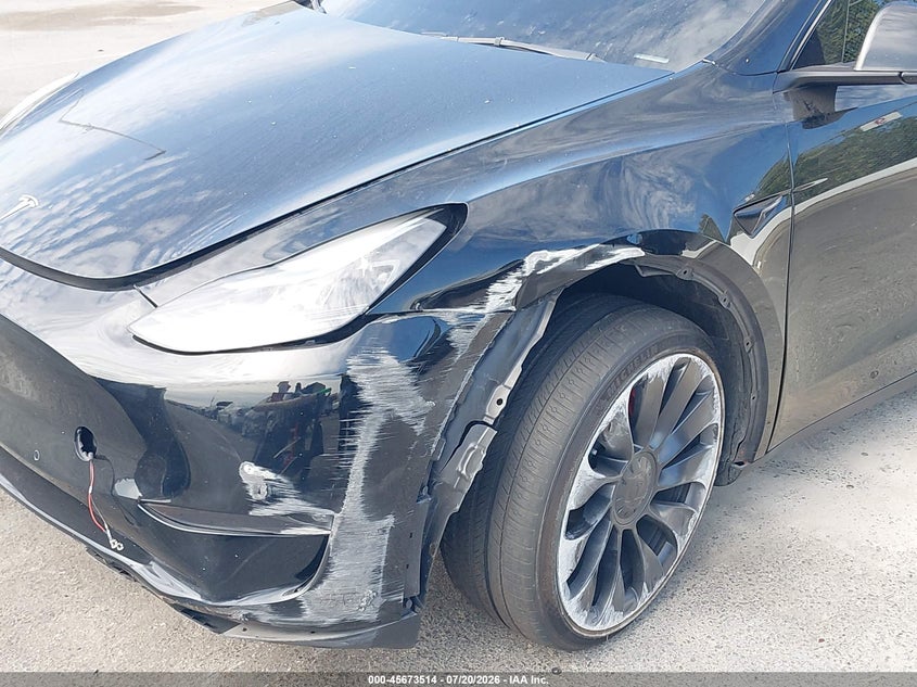 2022 Tesla Model Y Performance Dual Motor All-Wheel Drive VIN: 7SAYGDEF1NF532601 Lot: 45673514