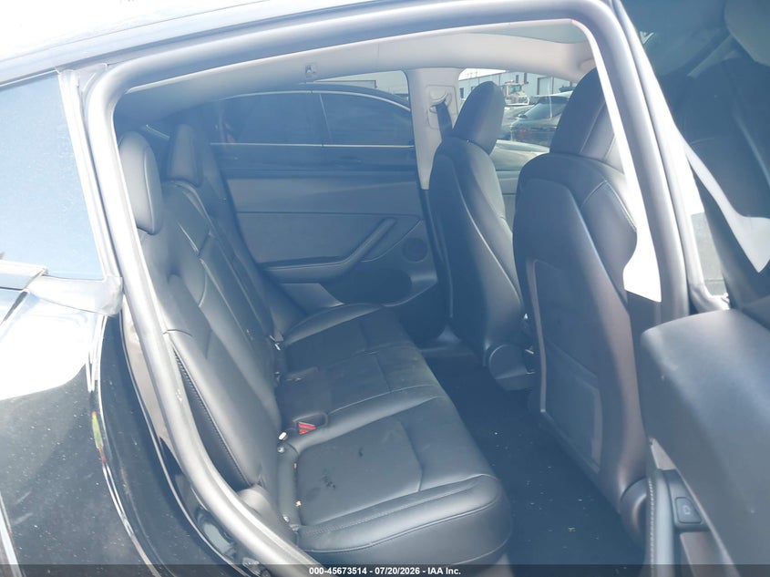 2022 Tesla Model Y Performance Dual Motor All-Wheel Drive VIN: 7SAYGDEF1NF532601 Lot: 45673514