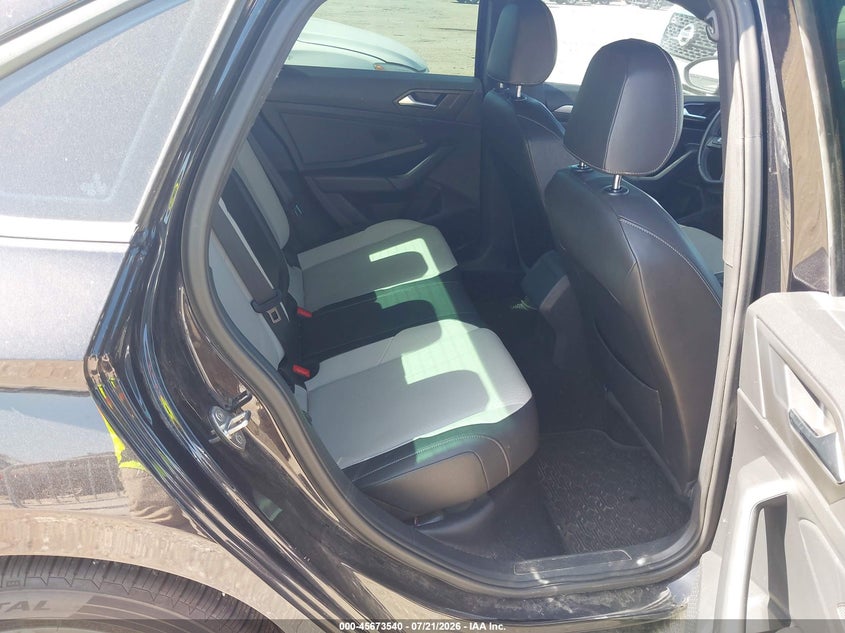 2020 Volkswagen Jetta 1.4T R-Line/1.4T S/1.4T Se VIN: 3VWCB7BU6LM053817 Lot: 45673540