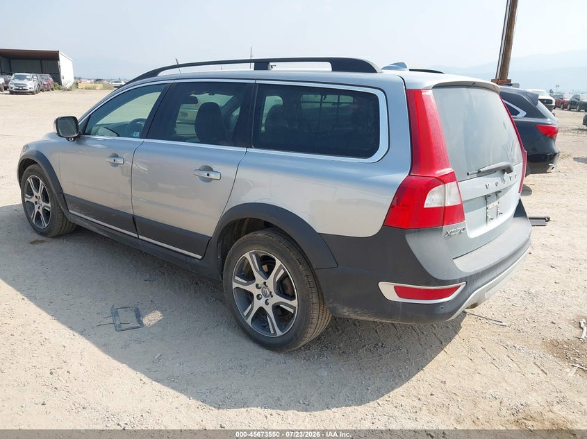 2013 VOLVO XC70 auction photo 3