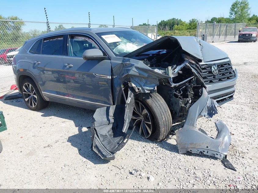 2025 Volkswagen Atlas Cross Sport 2.0T Sel Premium R-Line, Удар спереди, IAAI, VIN 1V2FE2CA1SC202423