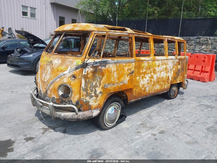 1974 Volkswagen Transporter VIN: BH322813 Lot: 45673630