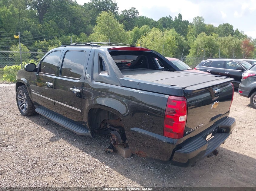 Vin: 3gntkge75dg102621, lot: 46172238, chevrolet avalanche ltz 20133