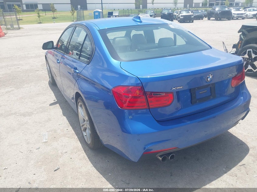 Vin: wba3b3g52fnr88692, lot: 46172244, bmw 328i xdrive 20153
