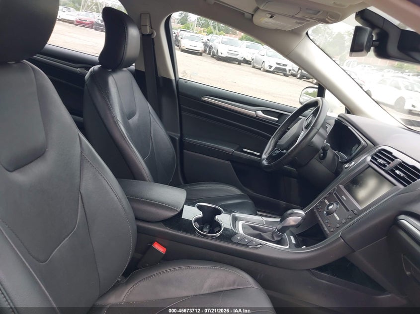 2016 FORD FUSION ENERGI auction photo 5