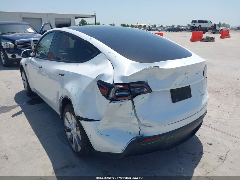 2023 TESLA MODEL Y auction photo 3
