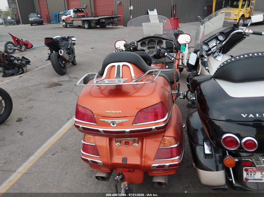 2002 Honda Gl1800 VIN: 1HFSC47012A110829 Lot: 45673784