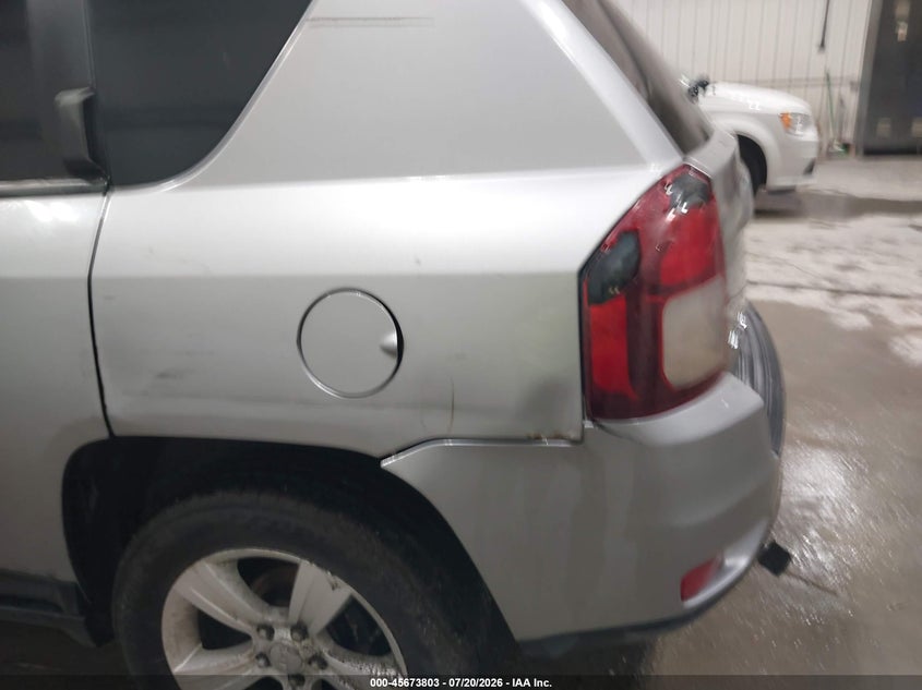 2015 JEEP COMPASS auction photo 6