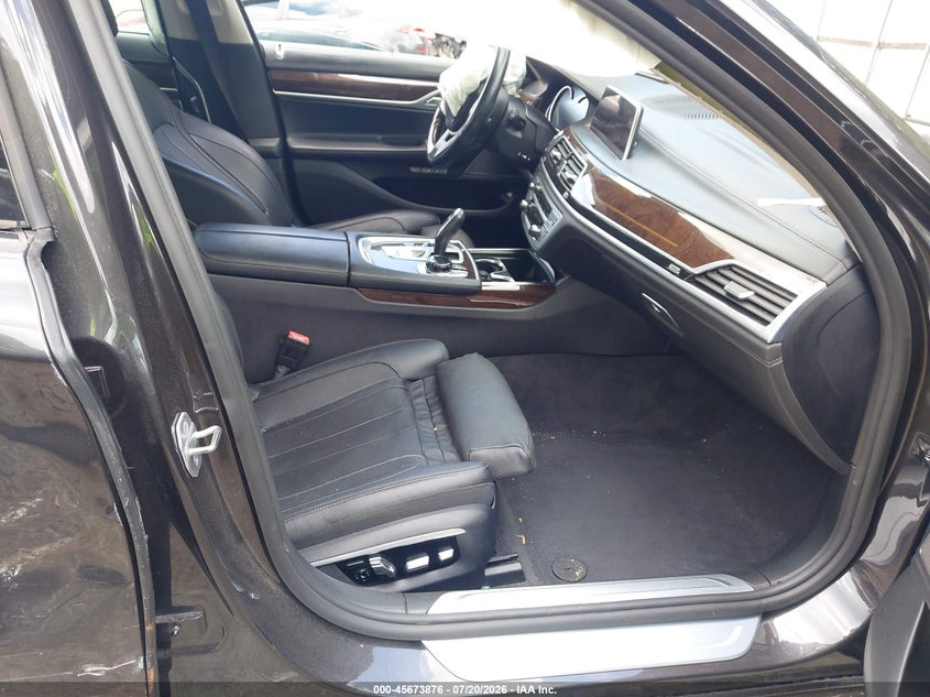 BMW 740I - zdjęcie 5