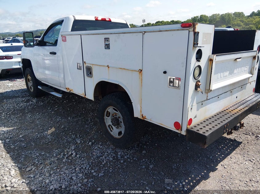 2015 CHEVROLET SILVERADO 2500HD auction photo 3