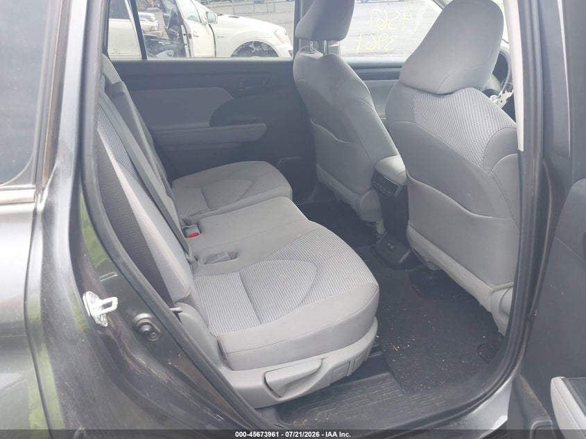 2020 Toyota Highlander Le VIN: 5TDBZRBH6LS020888 Lot: 45673961