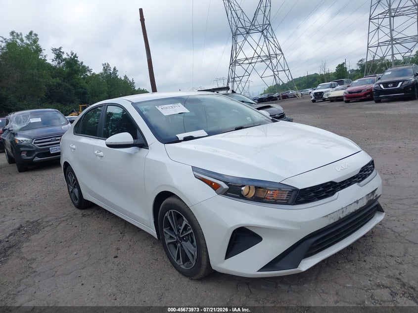 2024 Kia Forte Lxs VIN: 3KPF24AD9RE721886 Lot: 45673973