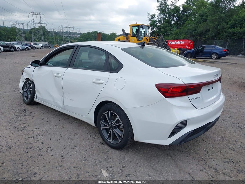 2024 Kia Forte Lxs VIN: 3KPF24AD9RE721886 Lot: 45673973