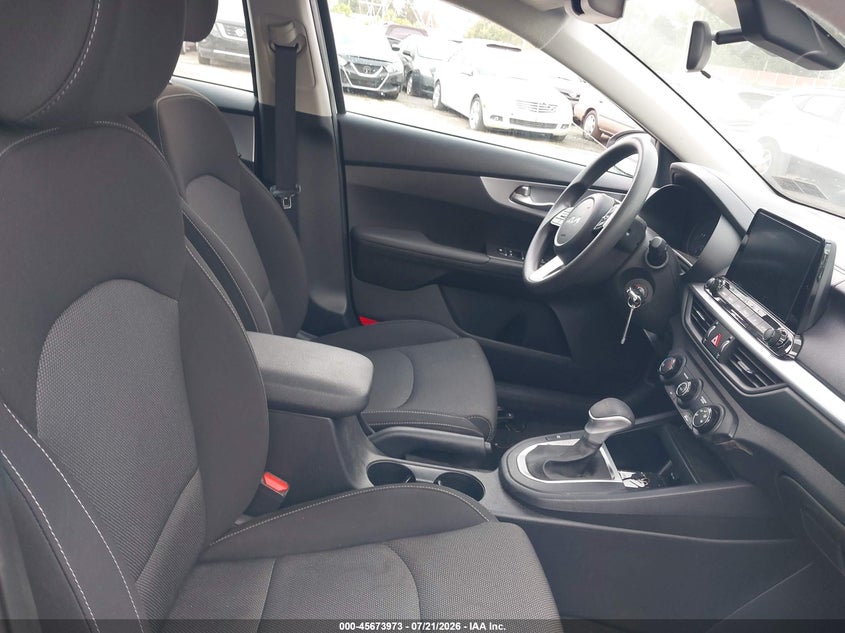 2024 Kia Forte Lxs VIN: 3KPF24AD9RE721886 Lot: 45673973