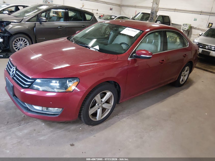 2015 VOLKSWAGEN PASSAT auction photo 2