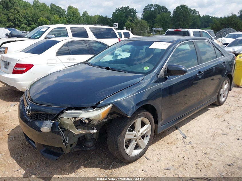 2012 TOYOTA CAMRY auction photo 2