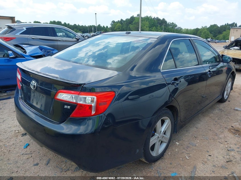 2012 TOYOTA CAMRY auction photo 4