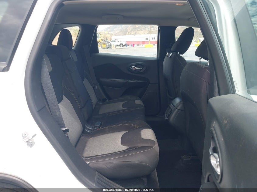 2014 Jeep Cherokee Sport VIN: 1C4PJLAB7EW246402 Lot: 45674089