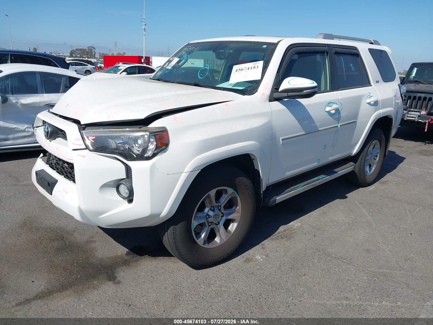 Vin: jtebu5jr4j5532181, lot: 46172703, toyota 4runner sr5 premium 20182