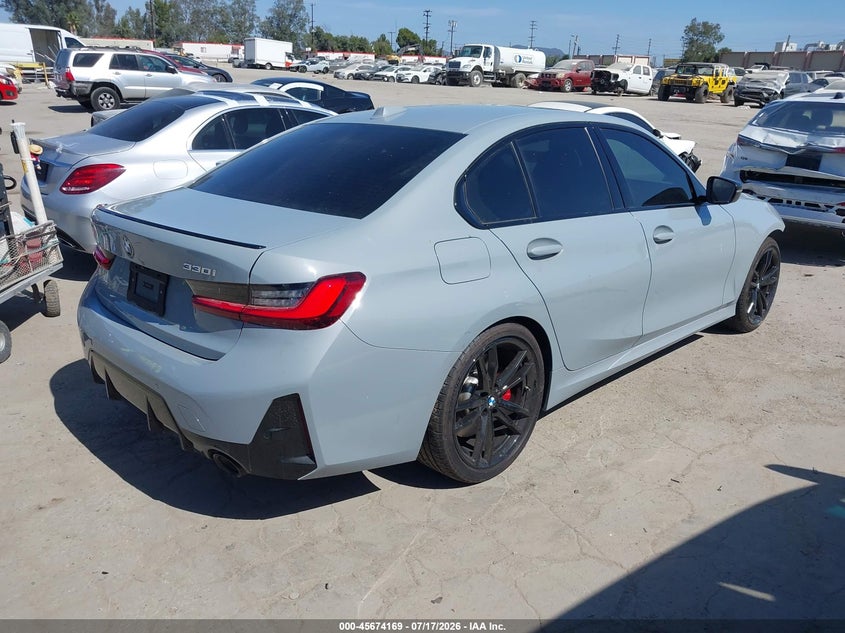 Vin: 3mw69ff01r8e36768, lot: 46172769, bmw 330i 20244