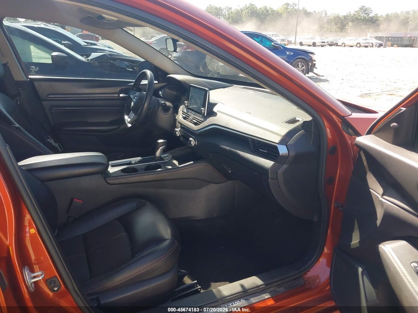 2021 NISSAN ALTIMA auction photo 5