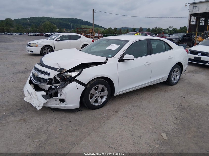 2013 Chevrolet Malibu, Front End, IAAI, VIN 1G11C5SA5DF200155 — photo 2