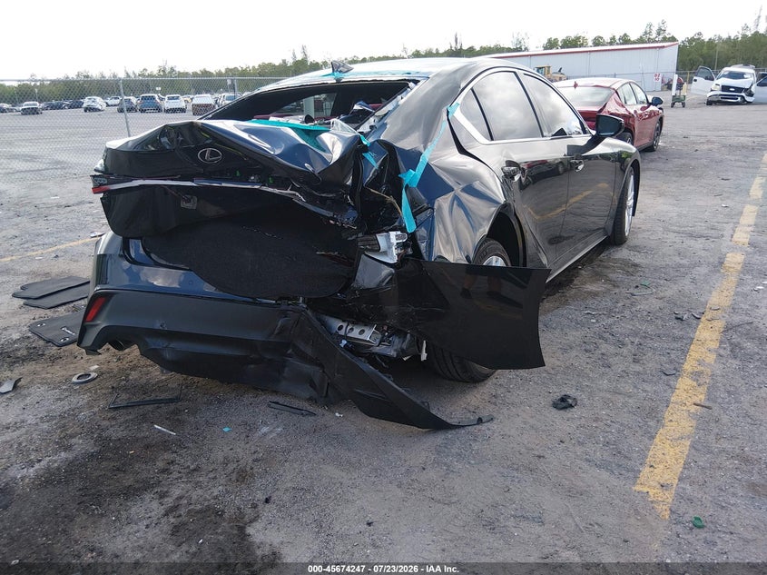 Vin: jthca1d22r5130226, lot: 46172847, lexus is 300 20244