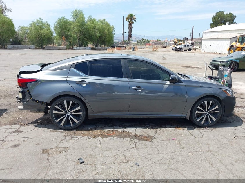 2019 Nissan Altima 2.5 Sr VIN: 1N4BL4CV0KC104347 Lot: 45674255