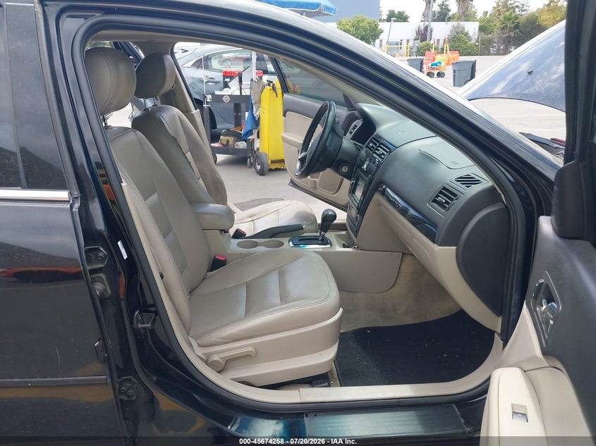 2008 FORD FUSION auction photo 5