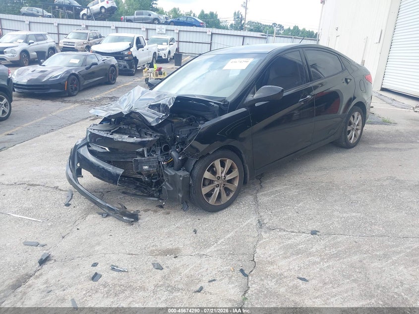 2014 Hyundai Accent, Front End, IAAI, VIN KMHCU4AE3EU738048 — photo 2