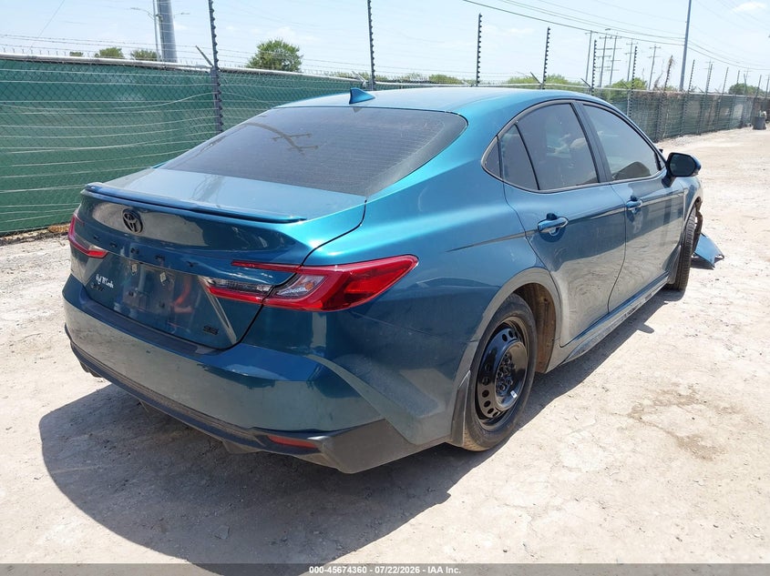 TOYOTA CAMRY - zdjęcie 4
