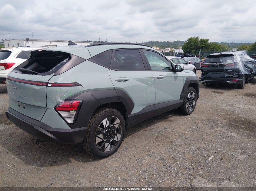 2025 HYUNDAI KONA auction photo 4