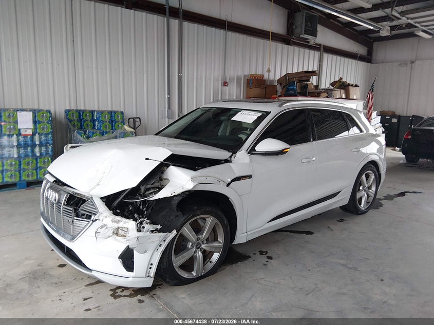 Vin: wa1laagexkb024227, lot: 46173038, audi e-tron premium plus 20192