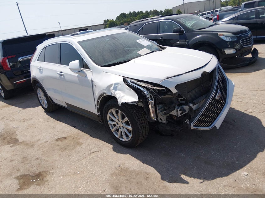 2019 CADILLAC XT4 auction photo 1